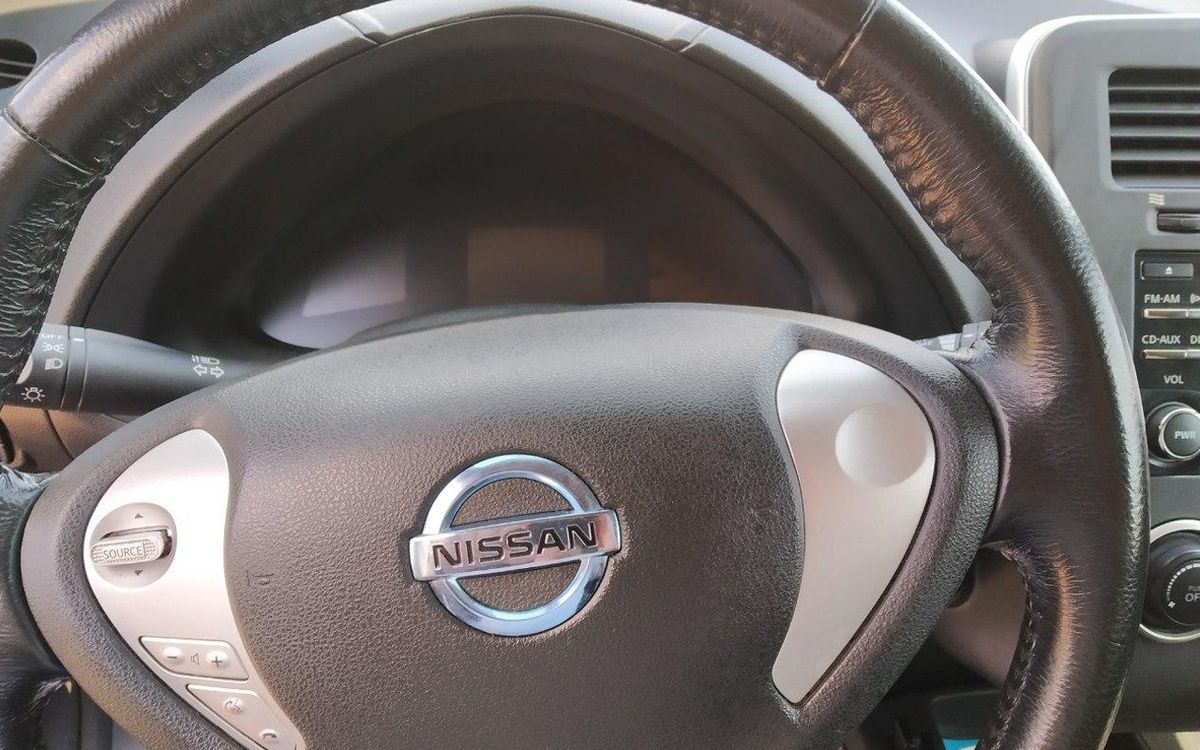Nissan Leaf 2013 фото №10