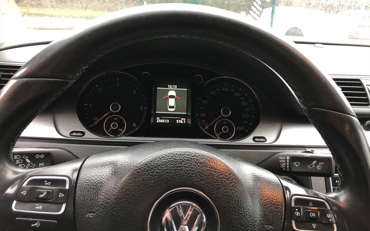 Volkswagen Passat 2014 фото №9