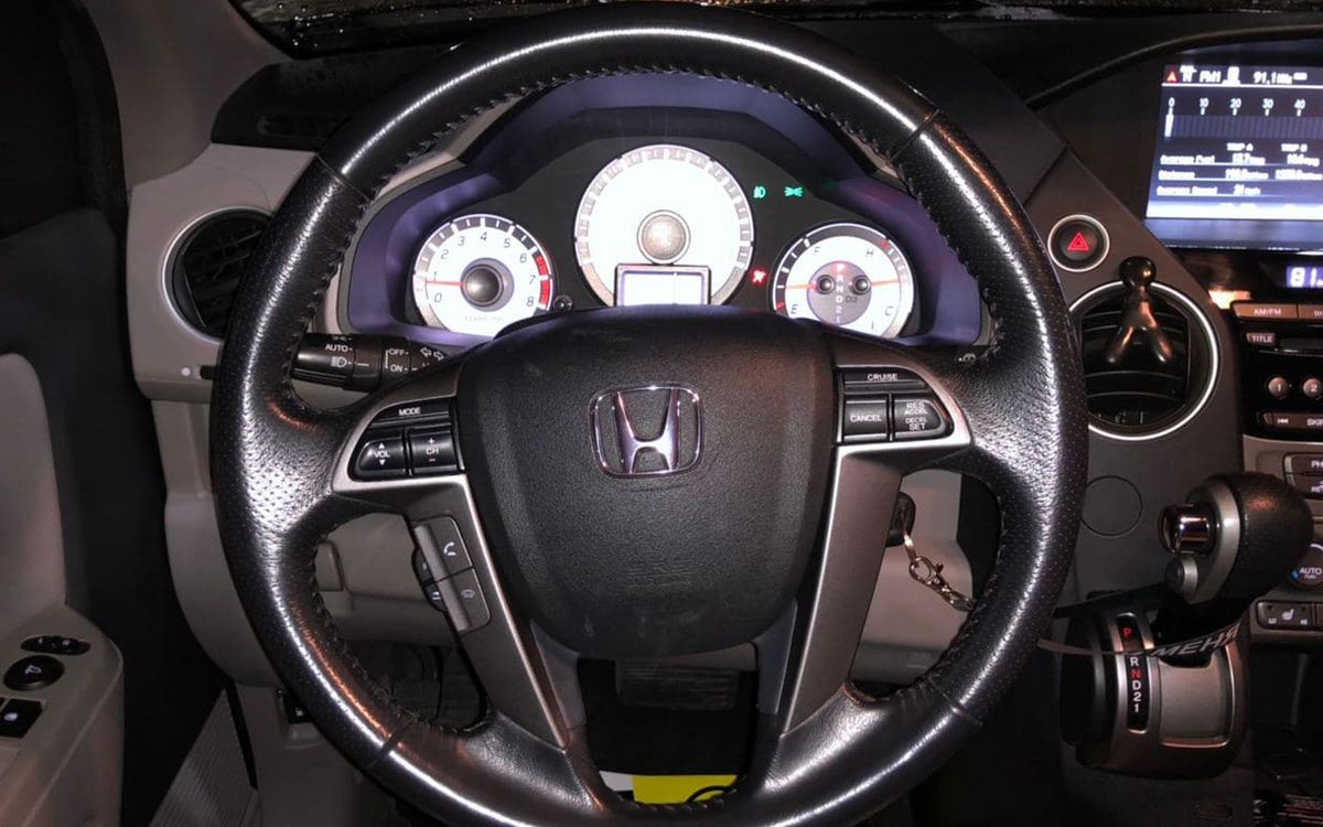 Honda Pilot 2014 фото №11