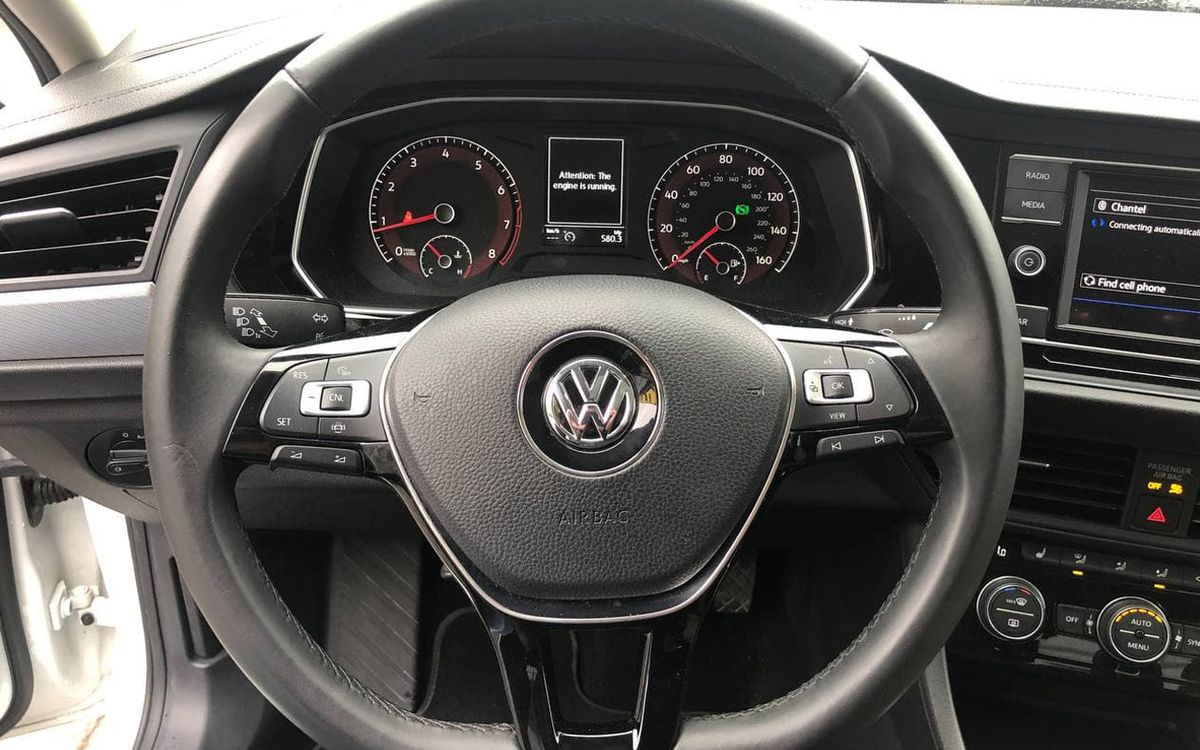 Volkswagen Jetta 2019 фото №16