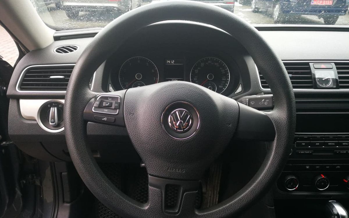 Volkswagen Passat 2013 фото №14