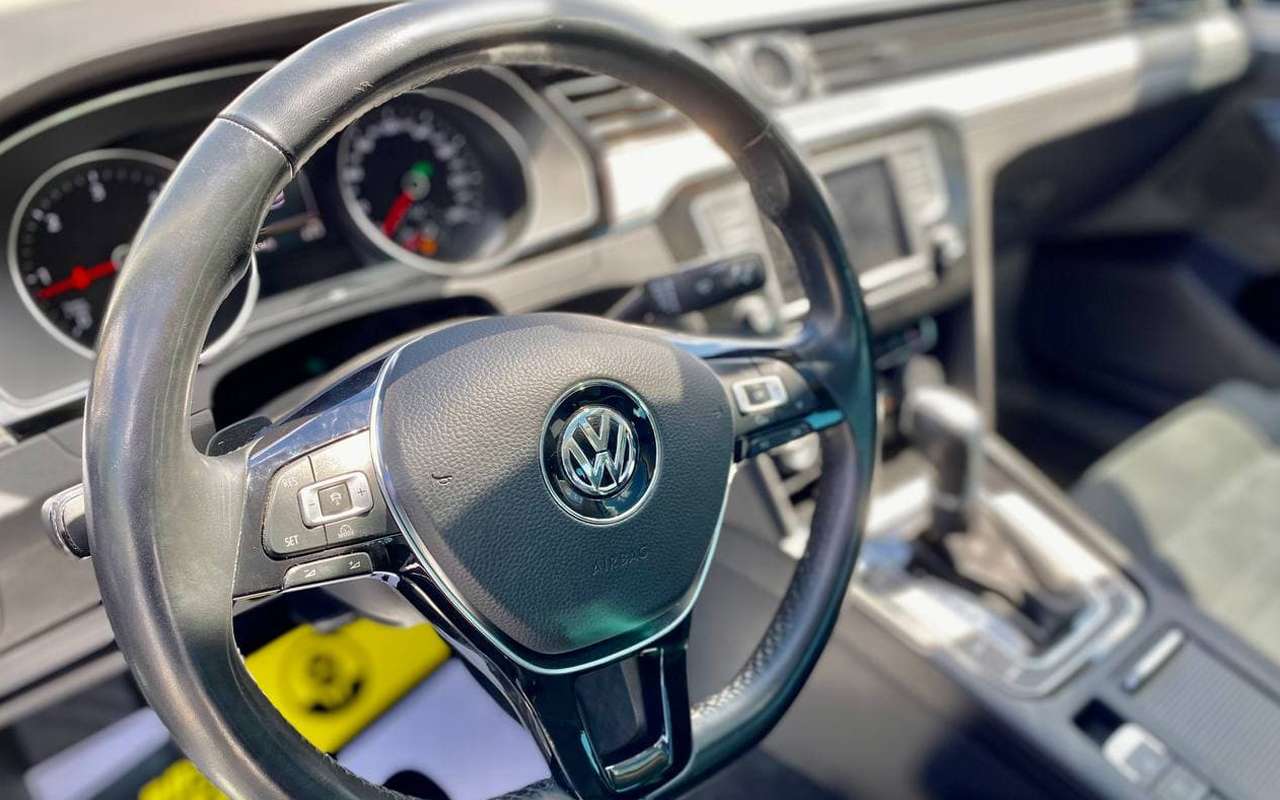Volkswagen Passat 2016 фото №19