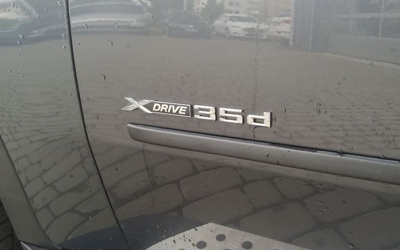 BMW X5 2011 фото №15