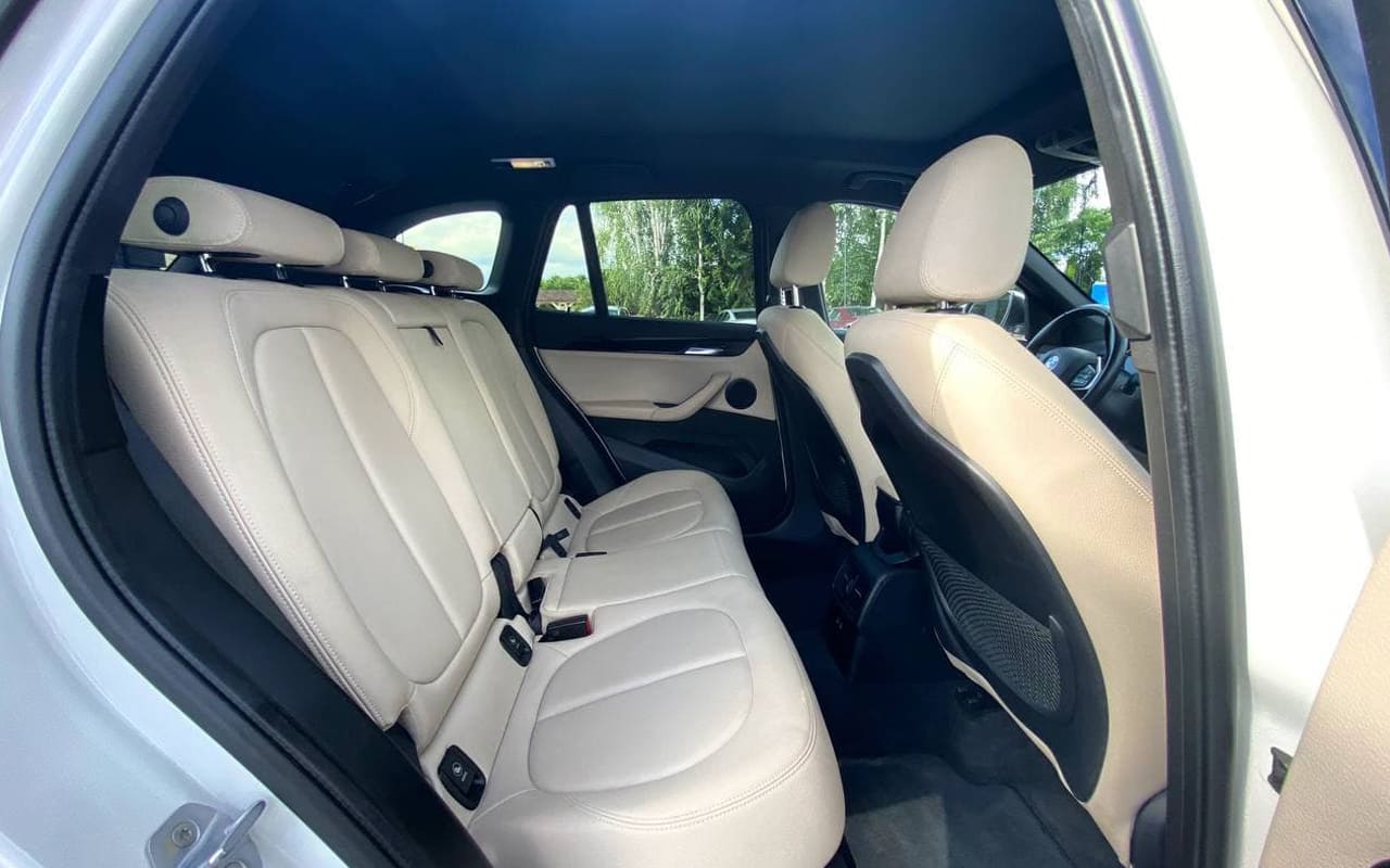 BMW X1 Xdrive28I 2019 фото №18