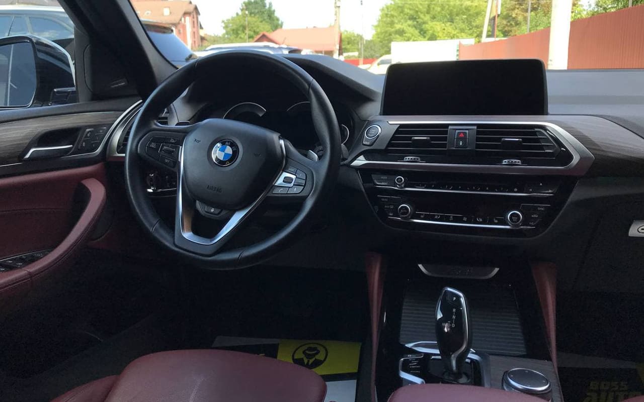 BMW X4 2018 фото №18
