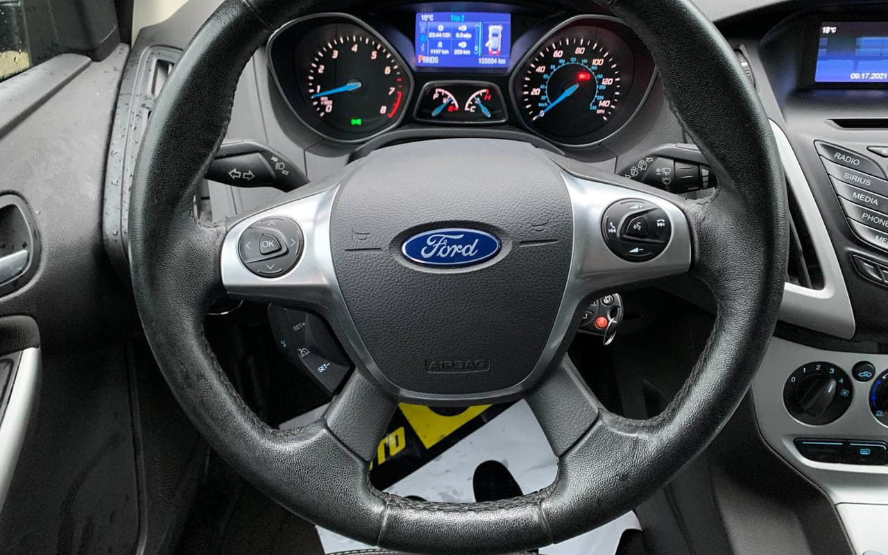 Ford Focus Se 2014 фото №19