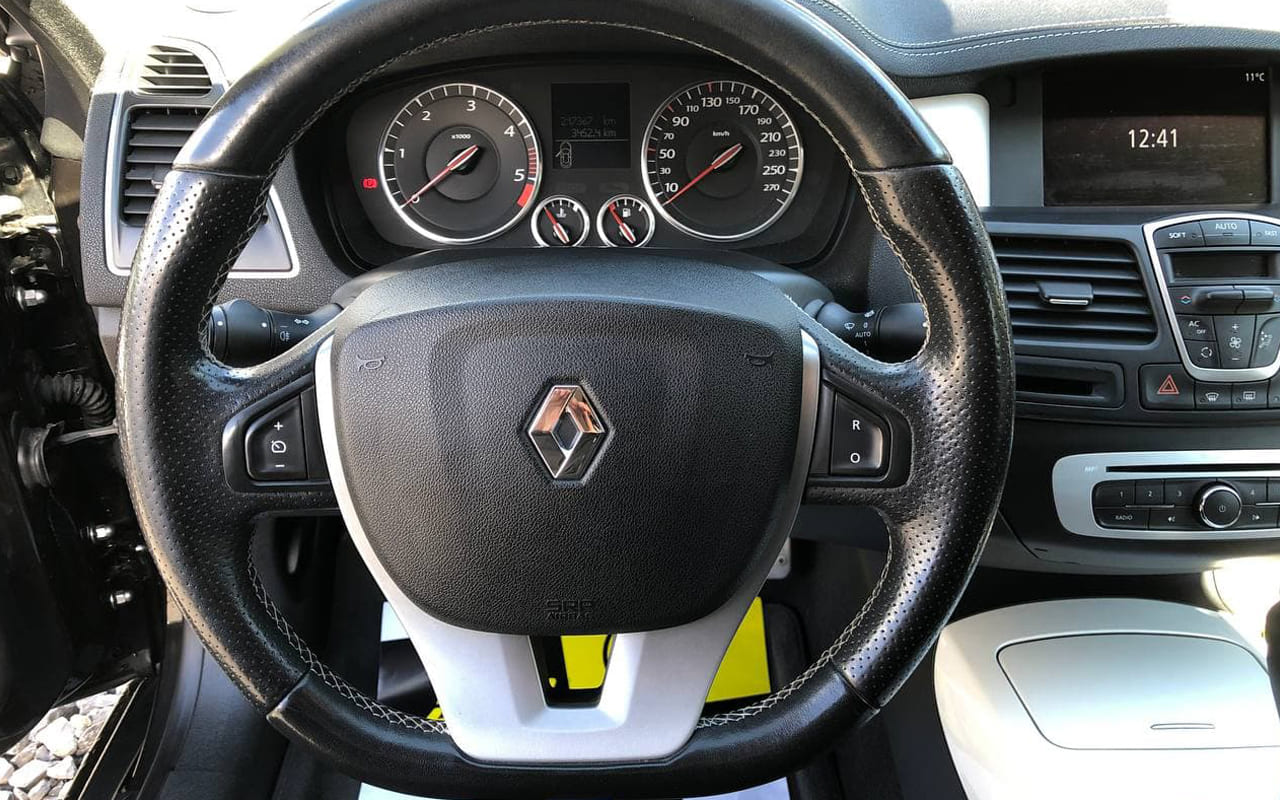 Renault Laguna 2014 фото №13
