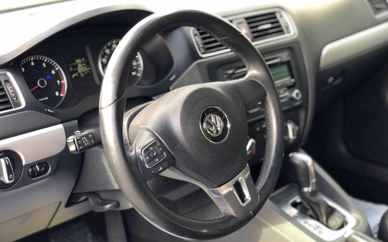Volkswagen Jetta 2014 фото №17