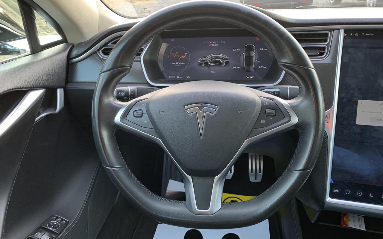 Tesla Model S 2014 фото №19