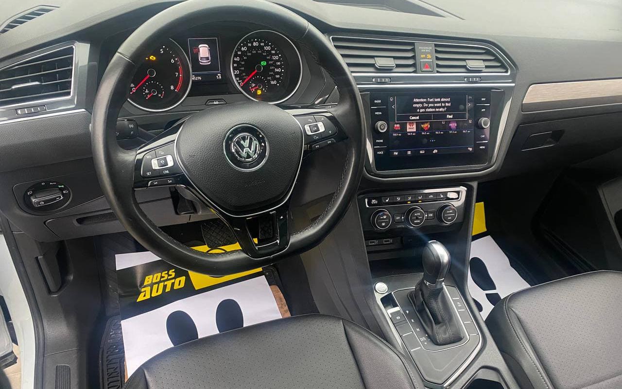 Volkswagen Tiguan SEL 2017 фото №18