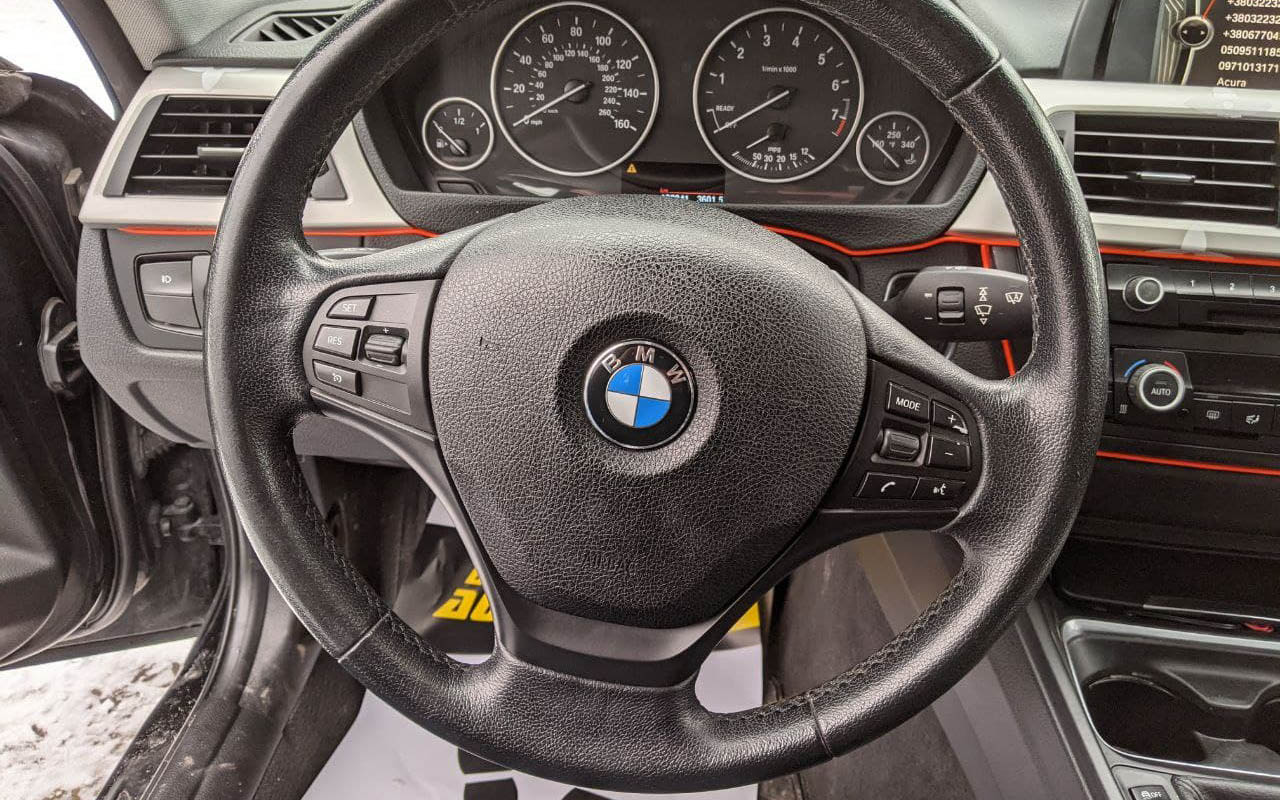 BMW 320 2013 фото №9