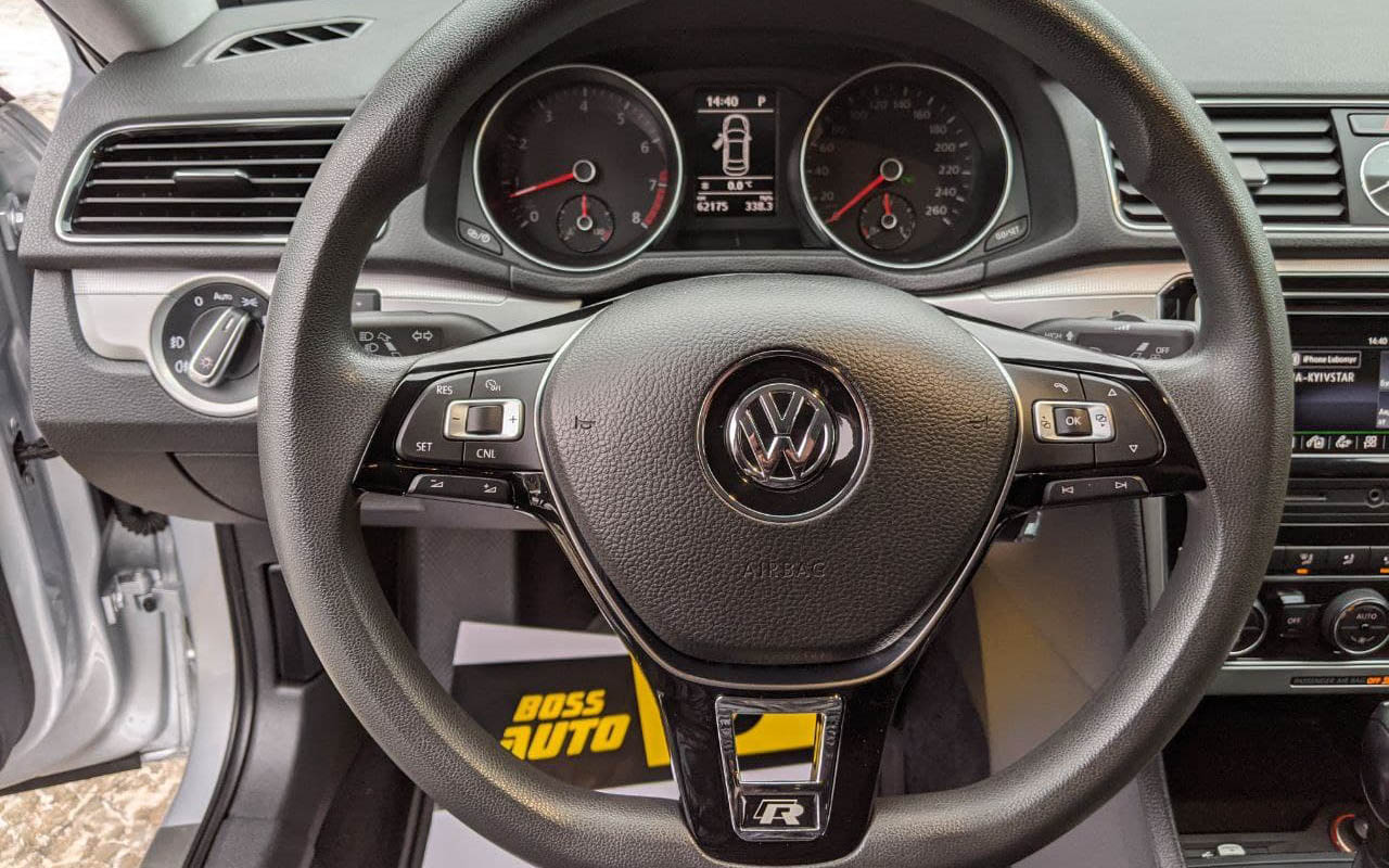 Volkswagen Passat 2015 фото №14