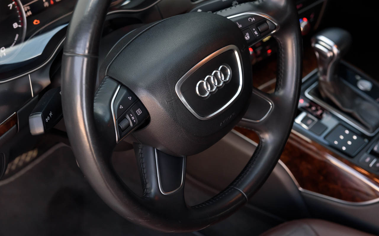 Audi A6 2014 фото №17