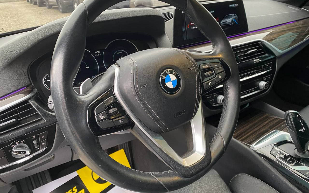 BMW 530 2017 фото №16
