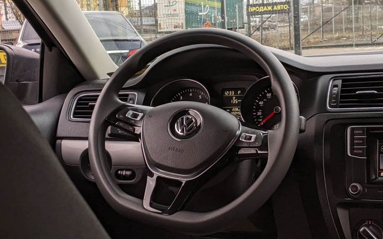 Volkswagen Jetta SE 2016 фото №15