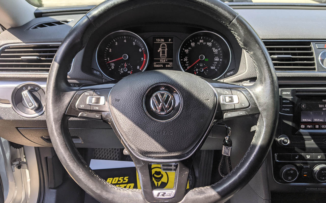 Volkswagen Passat R-Line 2016 фото №14