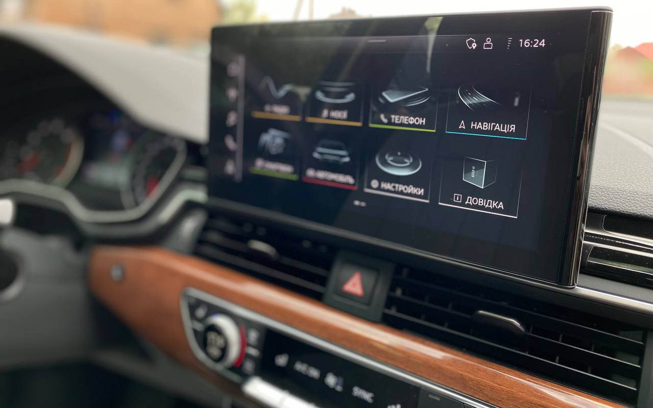 Audi A4 Premium 2019 фото №16