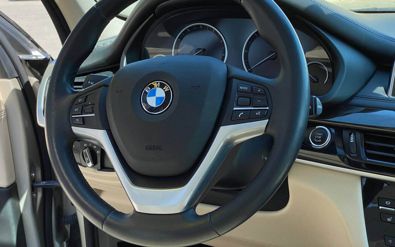 BMW X5 D 2016 фото №16