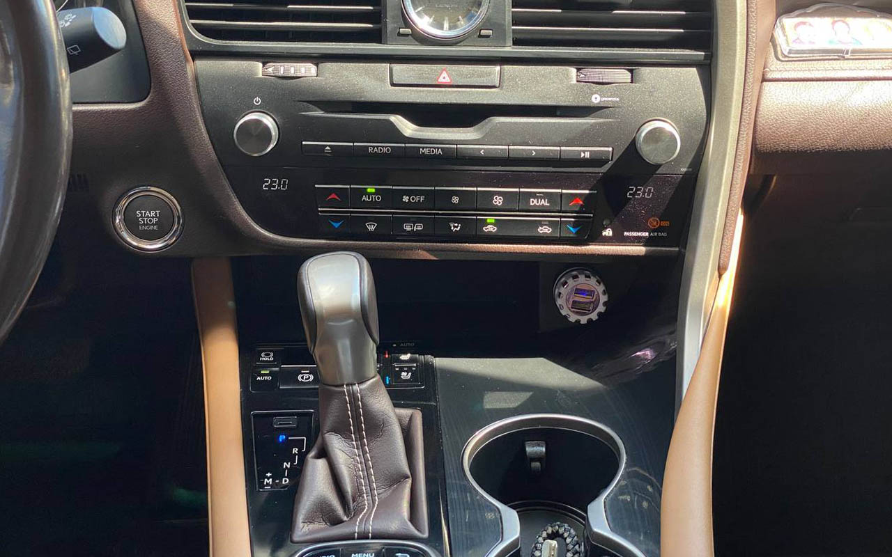 Lexus RX 300 2018 фото №17