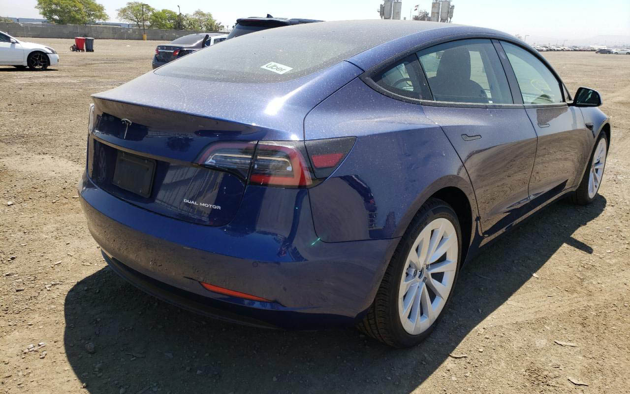 Tesla Model 3 2022 фото №4