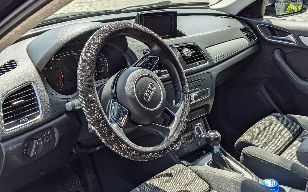 Audi Q3 2014 фото №9