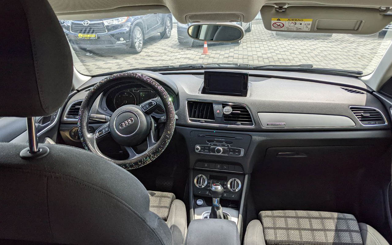 Audi Q3 2014 фото №11