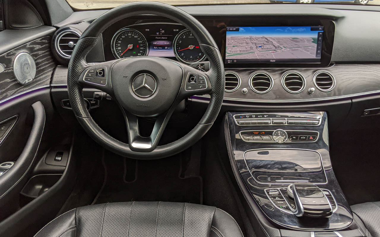Mercedes-Benz E 300 2017 фото №13
