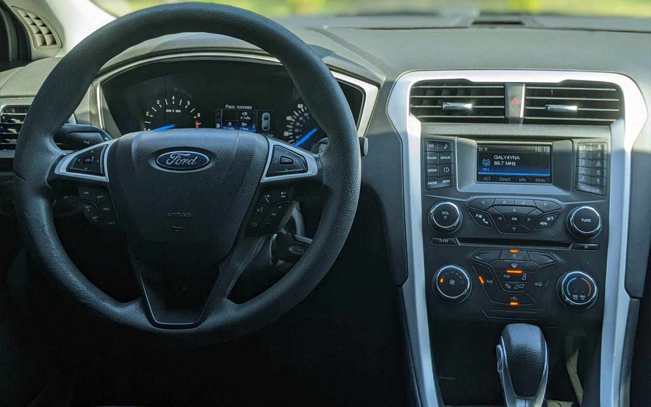 Ford Fusion SE 2014 фото №10