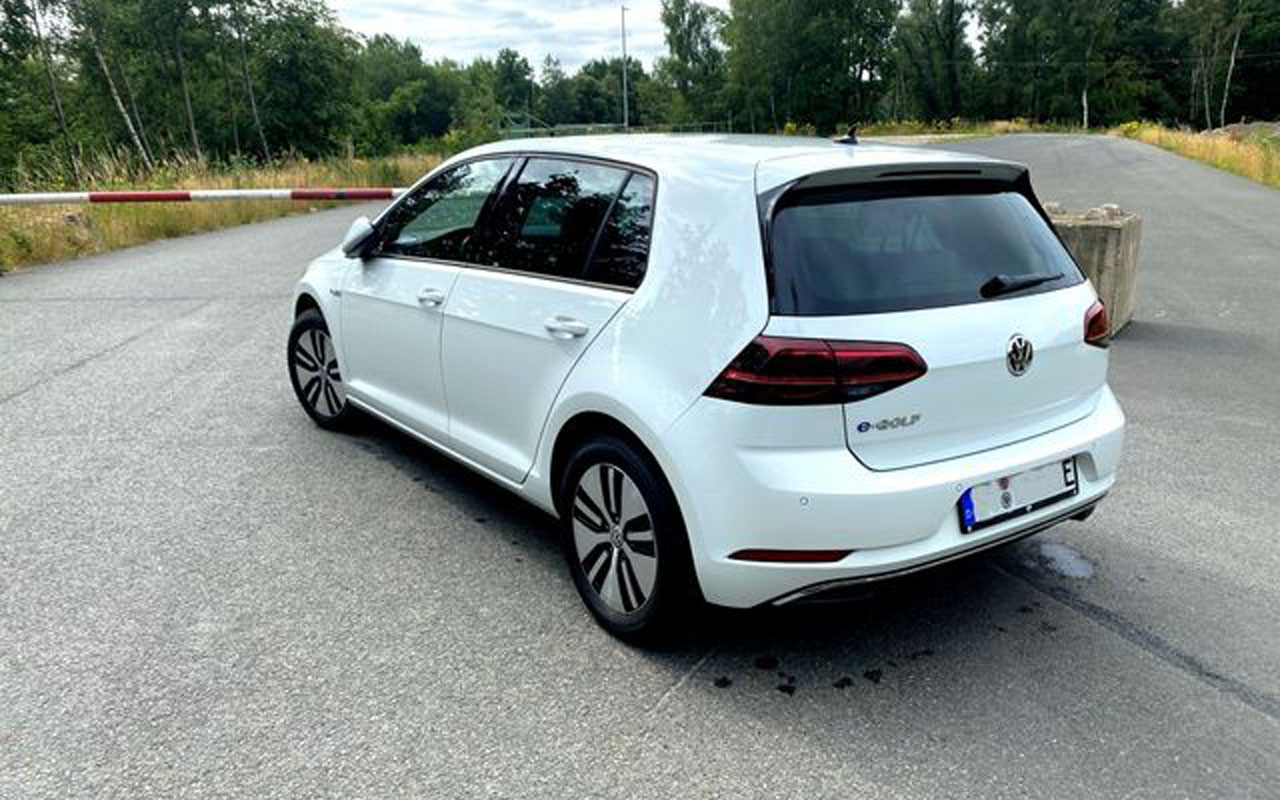 Volkswagen e-Golf 2018 фото №2